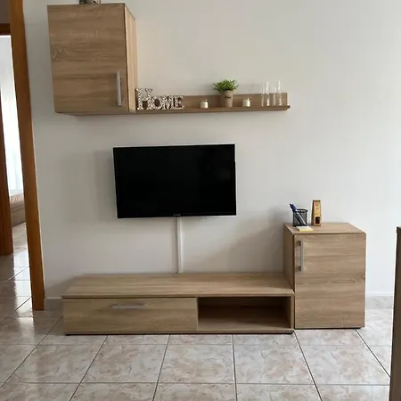 G.s * Ялиссос